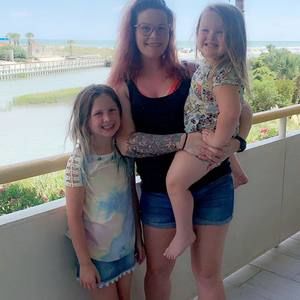 Meet your Posher, Brittney